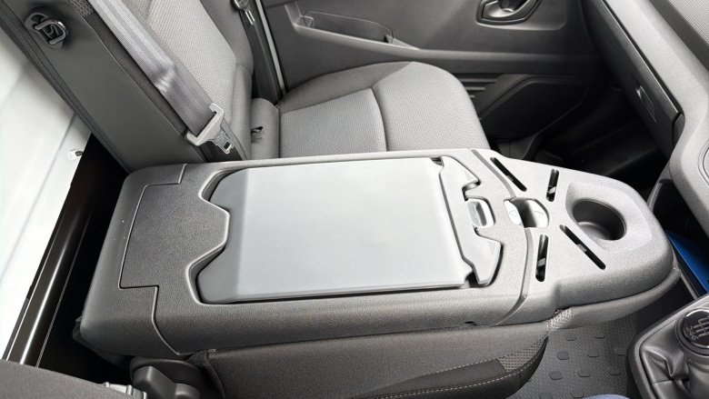 Renault Trafic Swb Diesel SL30 Blue dCi 130 Advance [Safety] Van